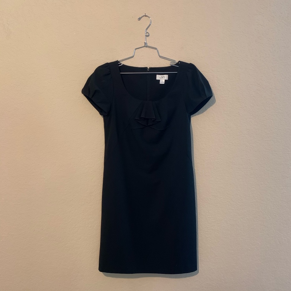 Black Short Sleeve Dress with Pleated Ruffle